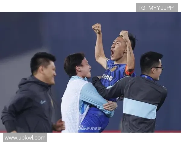 恒大与苏宁首轮对决精彩回顾与战术分析 恒大与苏宁首轮对决精彩回顾与战术分析